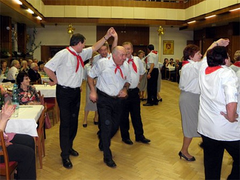 Pensioners in Pioneer Costumes from Socialism Times dance