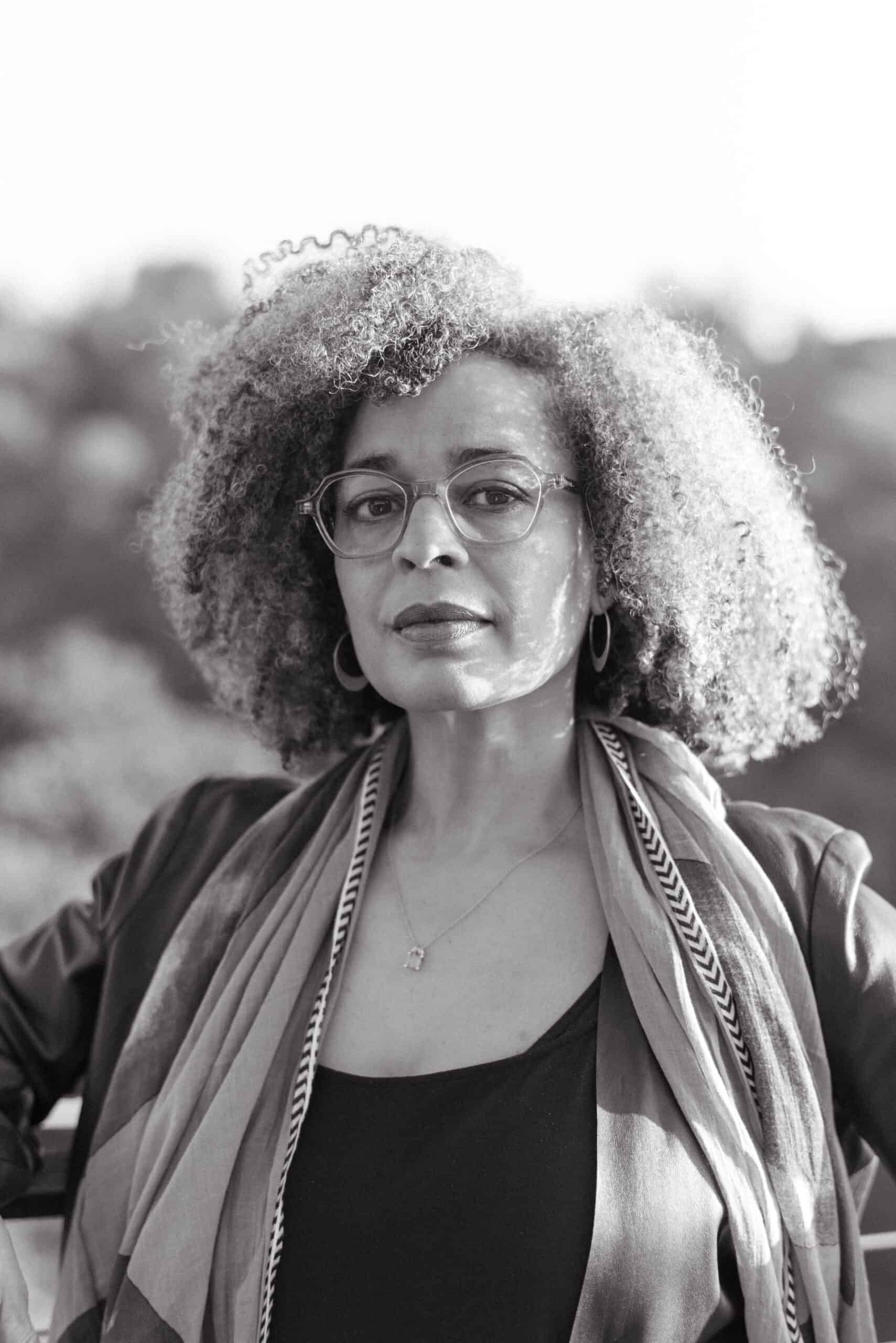 Public History Weekly - Gina Dent